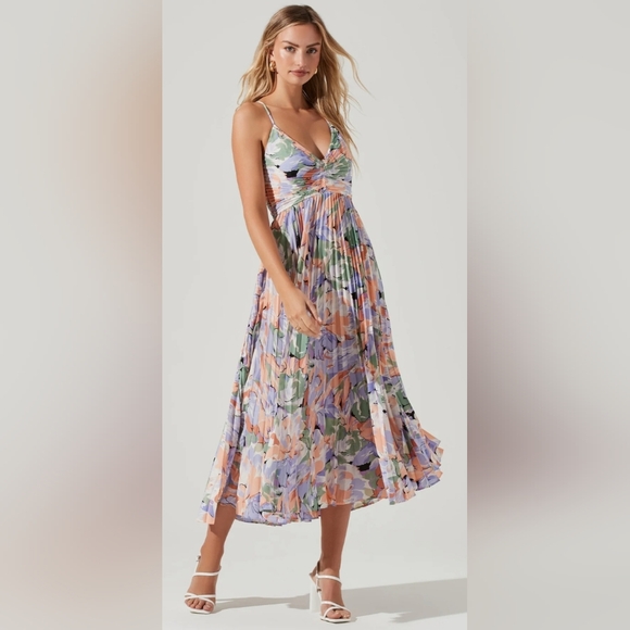 Blythe Dress in Coral Multi ASTR the Label - Picture 4 of 10